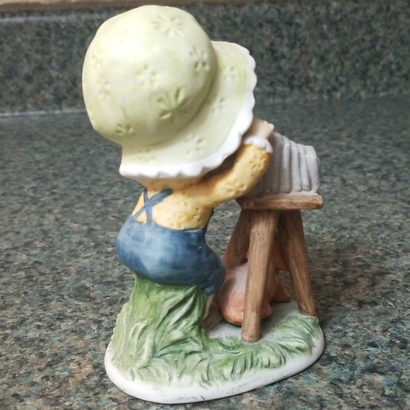 Boy with Camera Figure - Picture 2 of 3